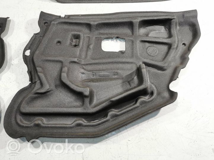 BMW 3 E36 Isolation phonique porte avant 8228029