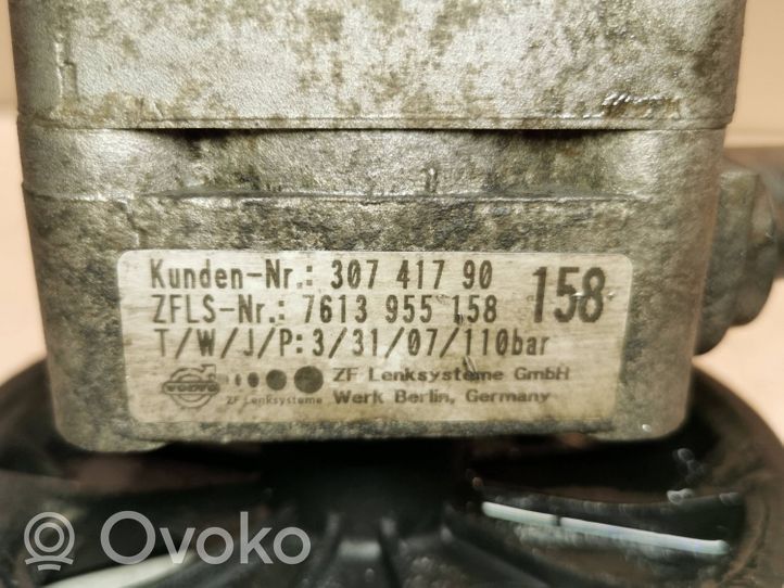 Volvo V70 Ohjaustehostimen pumppu 7613955158