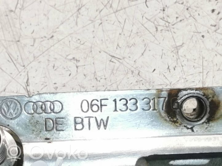 Audi A4 S4 B7 8E 8H Listwa wtryskowa 06F133317D