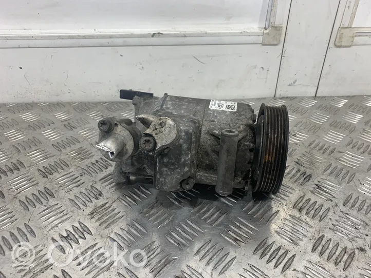 Volkswagen PASSAT CC Air conditioning (A/C) compressor (pump) 5N0820803E