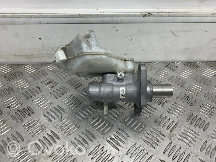 Volvo V60 Główny cylinder hamulca 03350885571