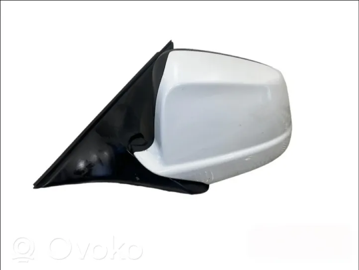 BMW 5 F10 F11 Front door electric wing mirror F0153401
