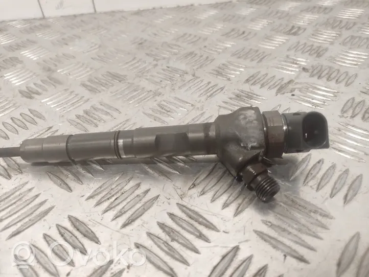 Skoda Octavia Mk2 (1Z) Fuel injector 03L130277J