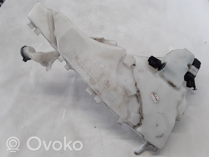 Volvo S40 Windshield washer fluid reservoir/tank 31253149