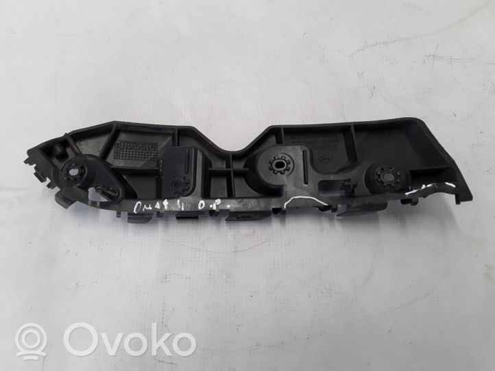 Dacia Duster Front bumper mounting bracket 