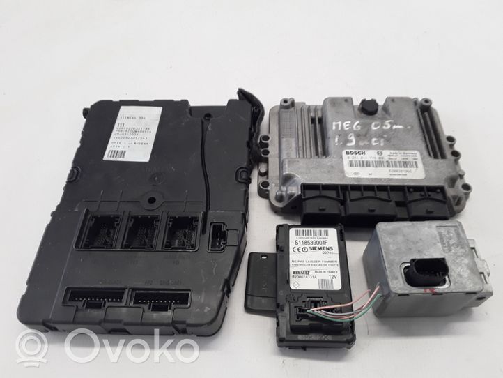 Renault Megane II Komputer / Sterownik ECU i komplet kluczy 