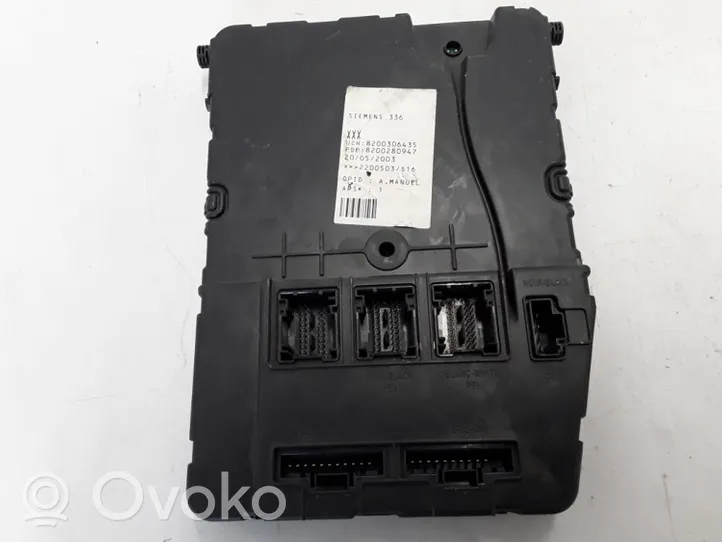 Renault Megane II Komputer / Sterownik ECU i komplet kluczy 