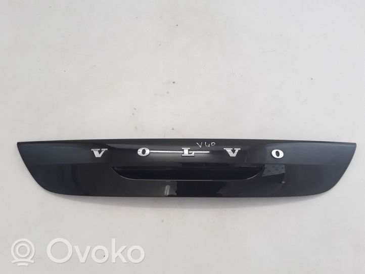 Volvo V40 Rivestimento portellone 