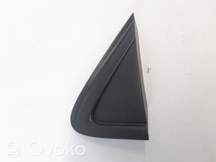 Renault Twingo III Rear arch trim 