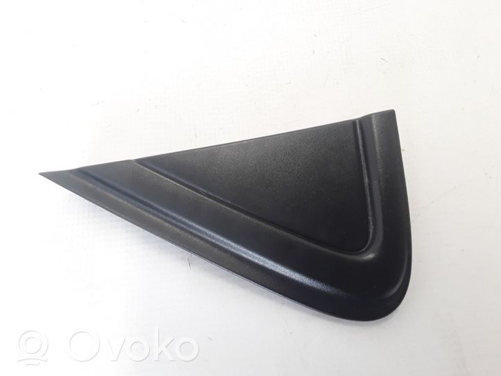 Renault Twingo III Rear arch trim 