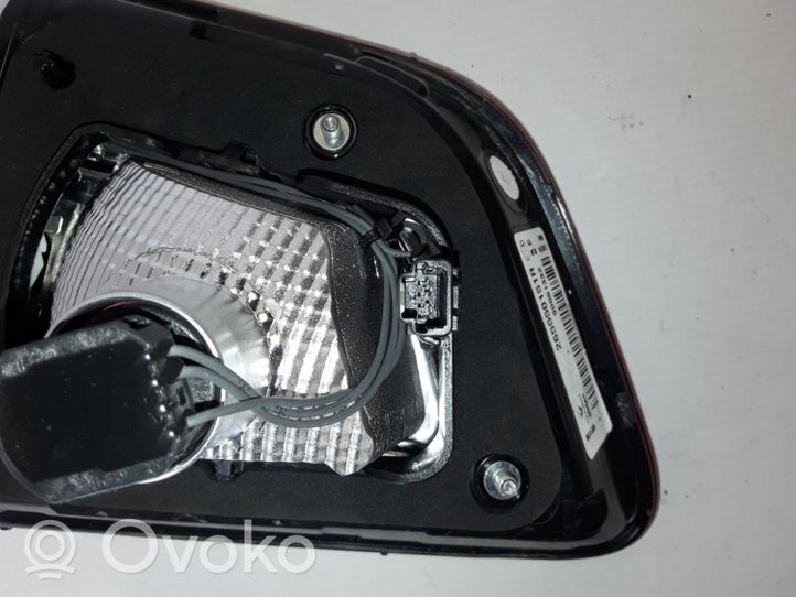 Renault Kadjar Luces portón trasero/de freno 265550151R