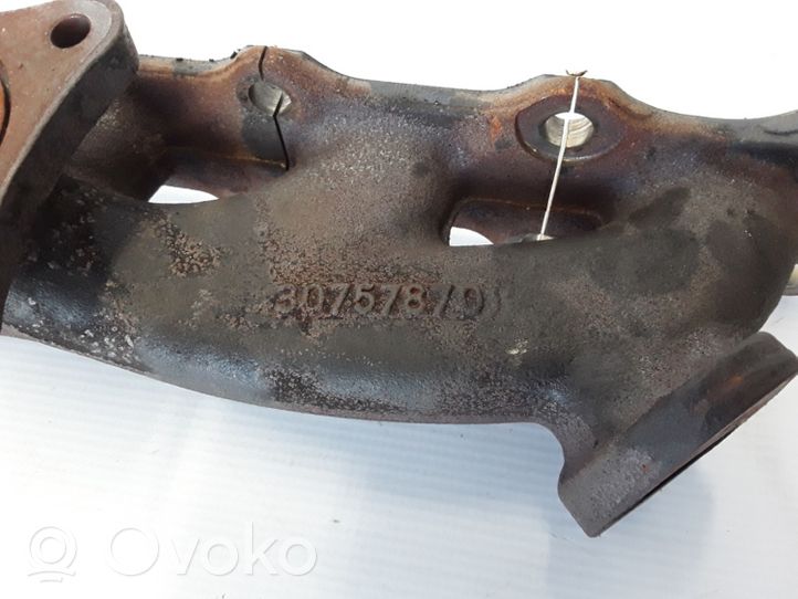 Volvo V60 Exhaust manifold 30757870