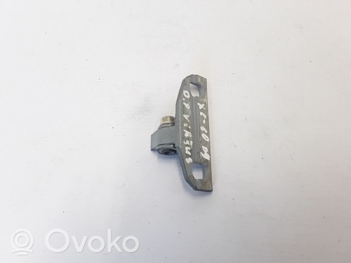 Volvo XC60 Front door upper hinge 