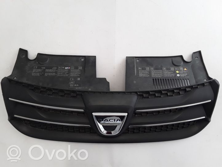 Dacia Sandero Grotelės priekinės 623107634R