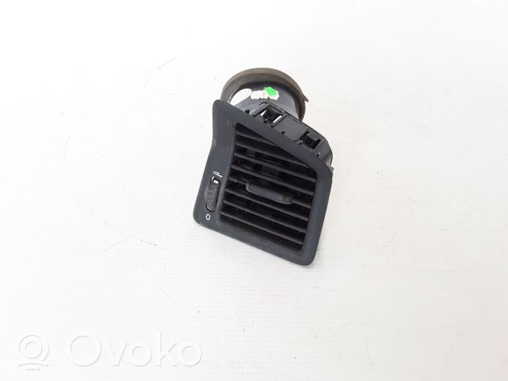 Volvo V70 Copertura griglia di ventilazione laterale cruscotto 