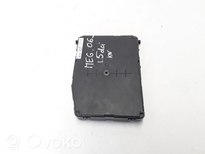 Renault Megane II Komputer / Sterownik ECU i komplet kluczy 