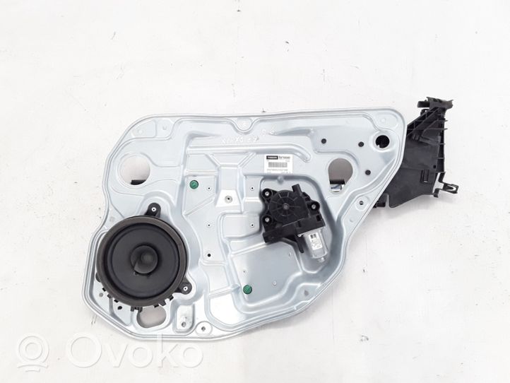 Volvo XC70 Rear window lifting mechanism without motor 