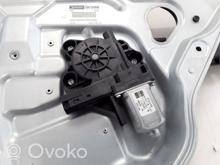 Volvo XC70 Rear window lifting mechanism without motor 