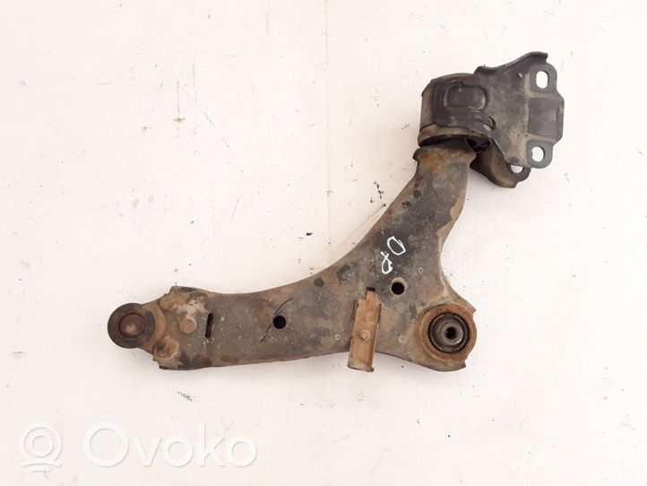 Volvo XC60 Front lower control arm/wishbone 