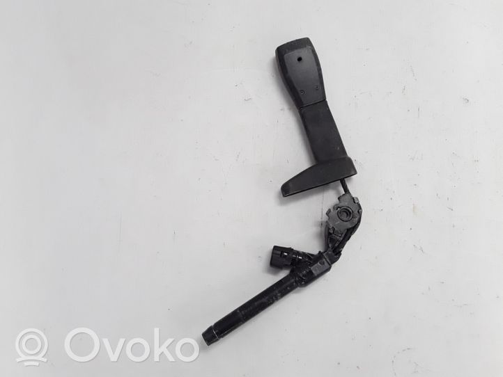 Volvo V50 Front seatbelt buckle 