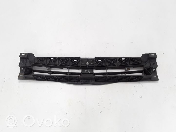 Renault Trafic II (X83) Grille de calandre avant 620300101R