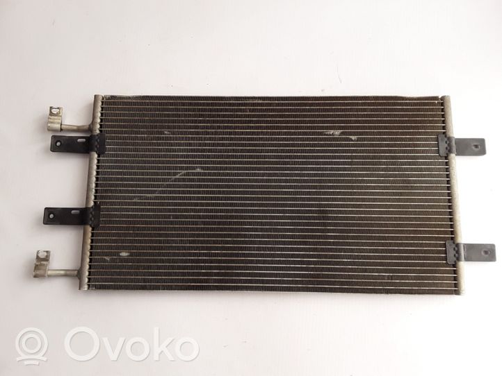 Opel Vivaro Radiatore di raffreddamento A/C (condensatore) 8200019382
