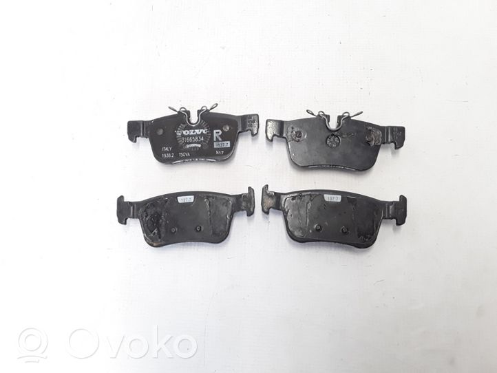 Volvo S90, V90 Тормозные колодки (задние) 31665834