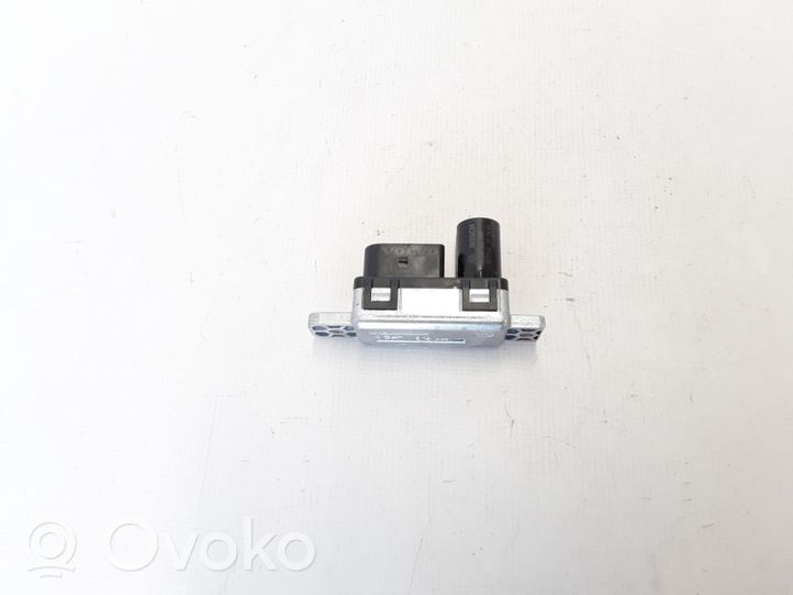 Volvo S90, V90 Glow plug pre-heat relay 31459300