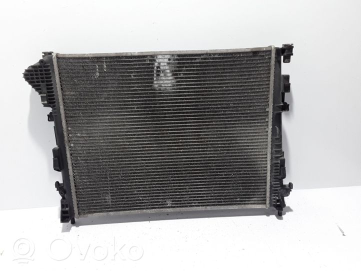 Opel Vivaro Radiateur de refroidissement 8200411166