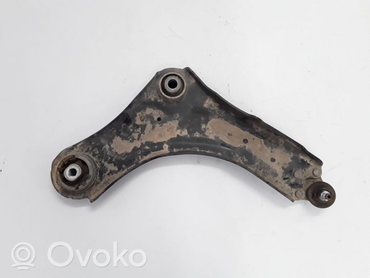 Renault Scenic III -  Grand scenic III Front lower control arm/wishbone 545000399R