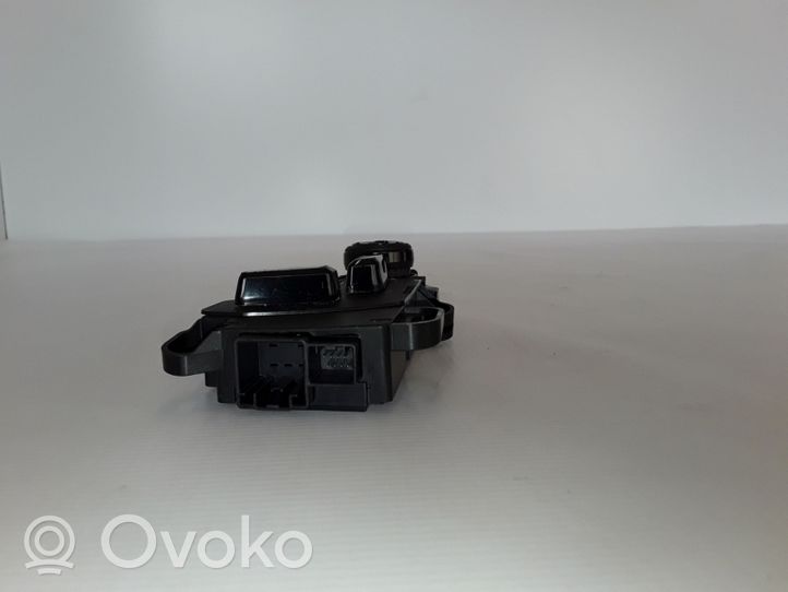 Volvo S90, V90 Przyciski sterowania fotela 30644668