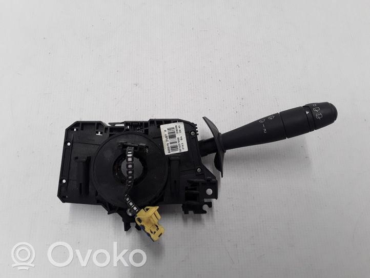 Dacia Sandero Wiper turn signal indicator stalk/switch 