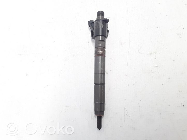 Volvo V60 Injecteur de carburant 31303238