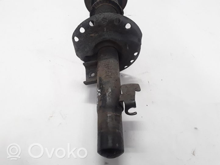 Volvo V60 Front shock absorber/damper 31262895