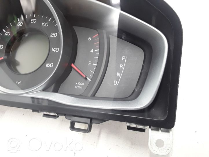 Volvo V60 Tachimetro (quadro strumenti) 36001777