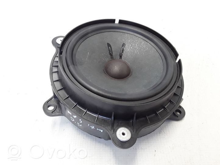 Renault Megane IV Haut-parleur de porte avant 281569368R