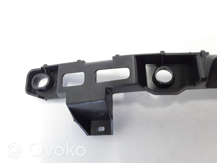 Renault Clio III Support phare frontale 8200800090