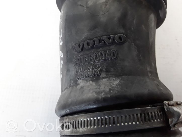 Volvo XC70 Część rury dolotu powietrza 30680040