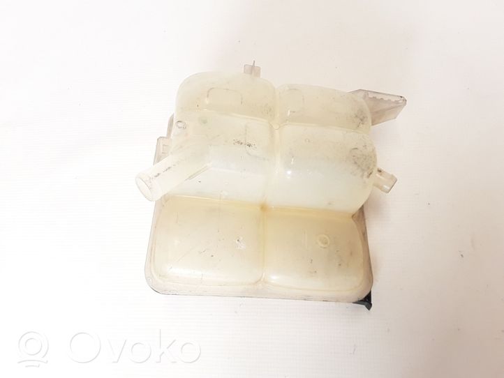 Volvo V50 Coolant expansion tank/reservoir 8V618K218A