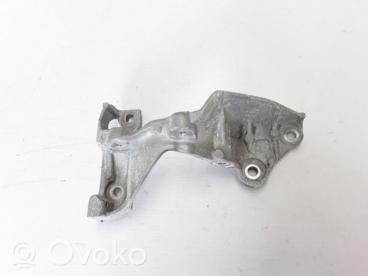 Renault Scenic III -  Grand scenic III Support refroidisseur de vanne EGR 147177968R