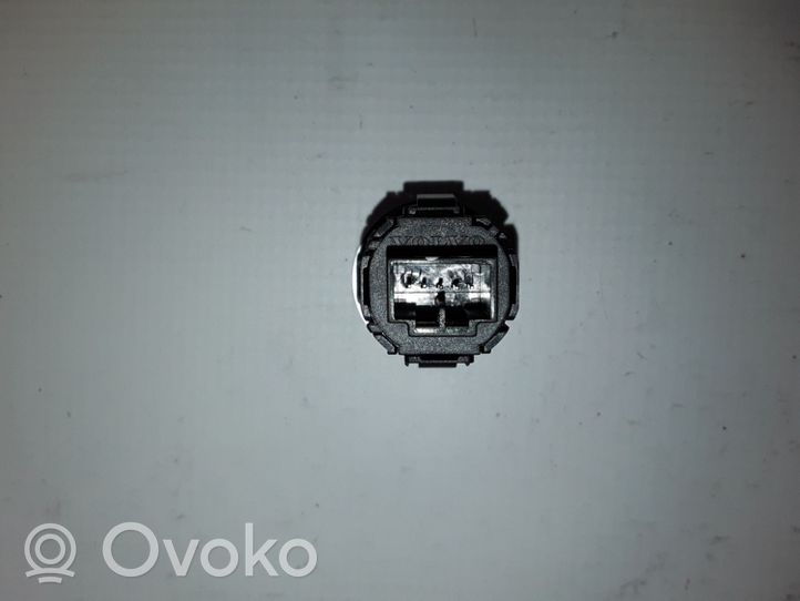 Volvo XC40 Motor Start Stopp Schalter Druckknopf 31433768