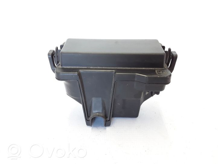 Renault Twingo III Module de fusibles 243112223R