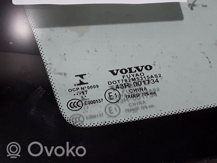 Volvo S90, V90 Takasivuikkuna/-lasi 31689018