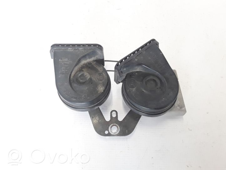 Renault Latitude (L70) Horn signal 