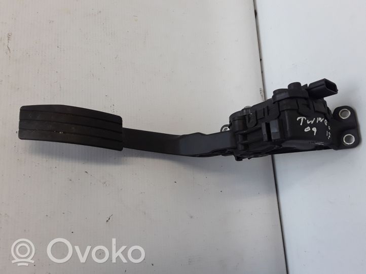 Renault Twingo II Accelerator throttle pedal 8200426241