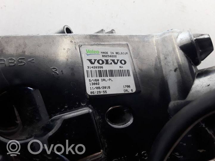 Volvo V60 Phare de jour LED 31420396