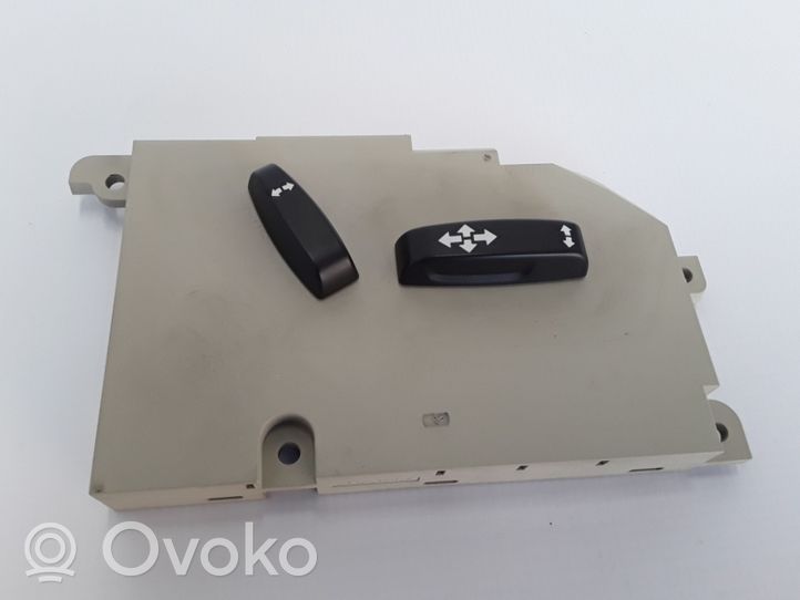 Volvo S60 Seat control switch 31300479