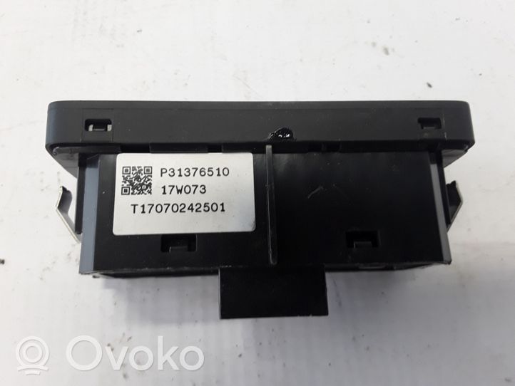 Volvo S90, V90 Interruptor para abrir la puerta trasera 31376510