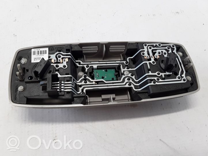 Volvo V60 Lampka podsufitki tylna 39826654