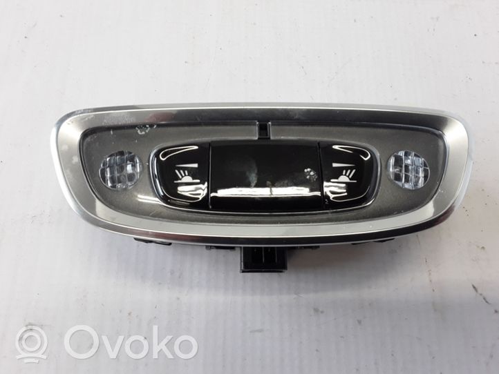 Volvo S90, V90 Muu sisävalo 31457642